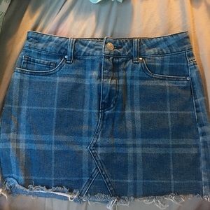 Pacsun plaid skirt